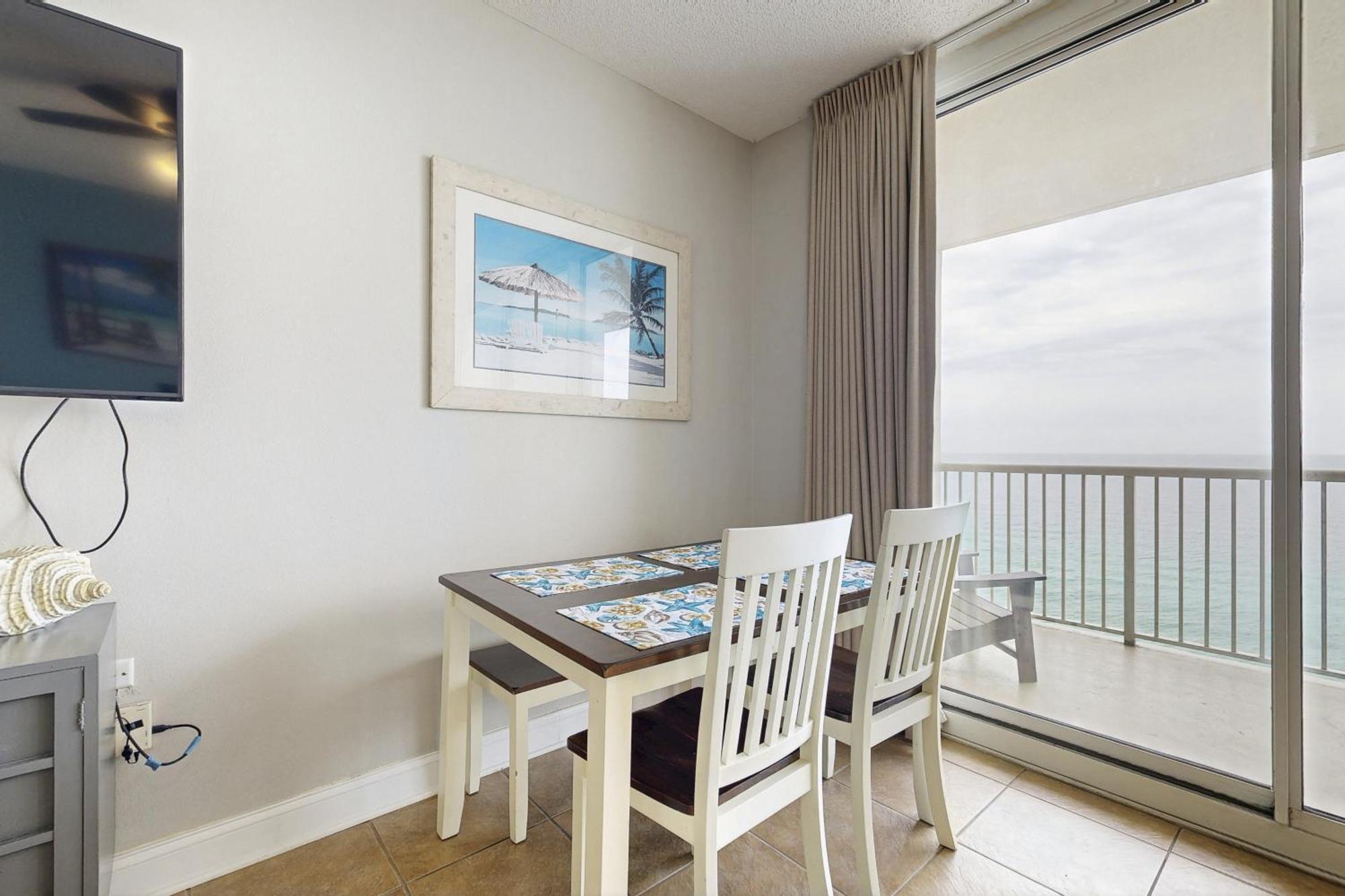 Majestic Beach Resort III Panama City Beach Exterior photo
